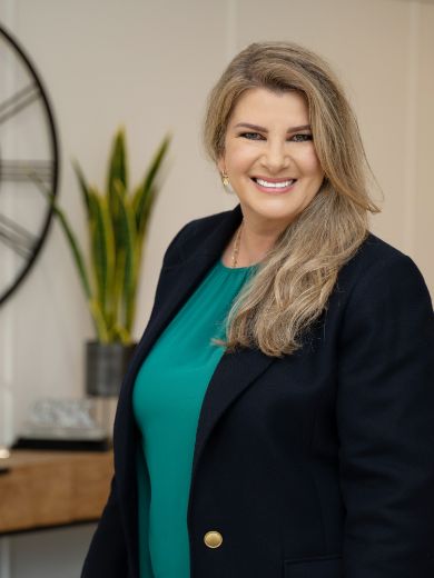 Sarah King - Real Estate Agent at Raine & Horne - Gosford / East Gosford