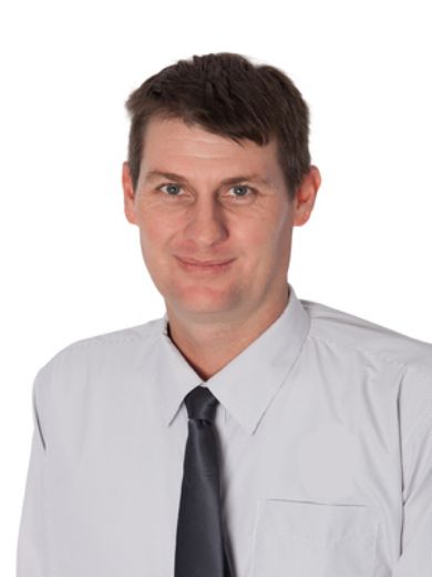 Scott Mackay  - Real Estate Agent at Invest & Co - Eight Mile Plains