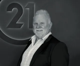 Michael Kirby - Real Estate Agent Michael Kirby - Real Estate Agent