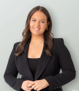 Lauren McElroy - Real Estate Agent