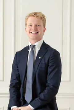 Ryan McKenzie - Real Estate Agent