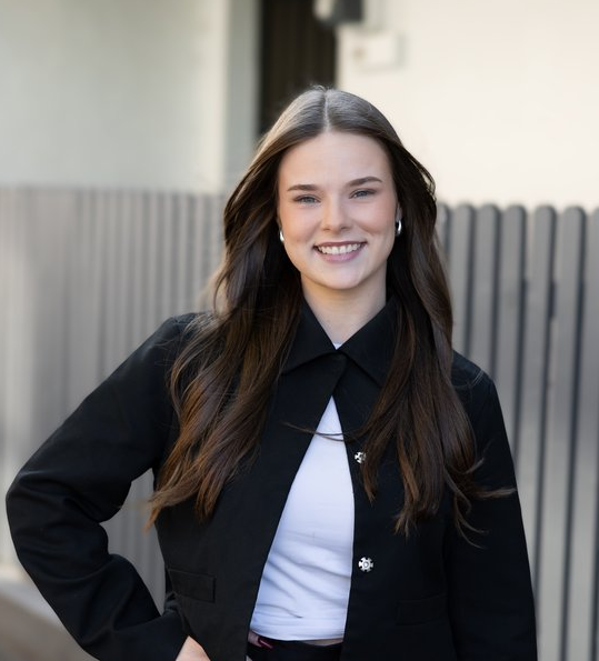 Imigen Johnson - Real Estate Agent