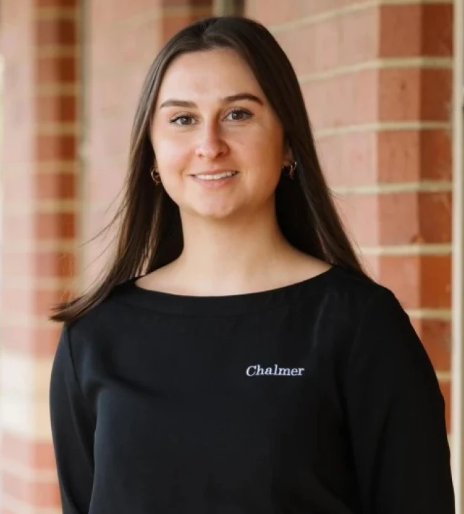 Rachelle Tozer - Real Estate Agent