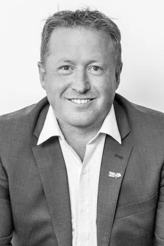 Luke Anderson - Real Estate Agent