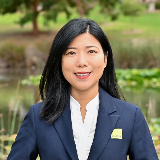 Selena Sun - Real Estate Agent at Ray White - Mount Waverley