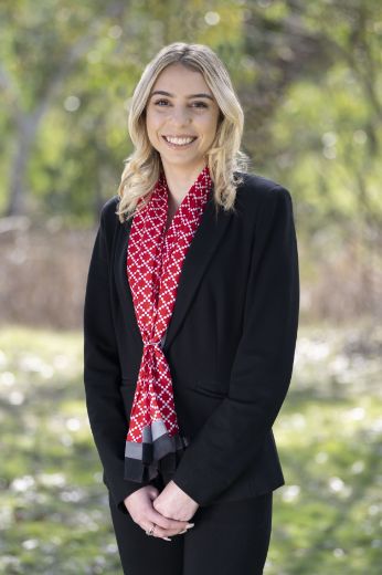 Semra Buzeski - Real Estate Agent at Stockdale & Leggo Gladstone Park - GLADSTONE PARK