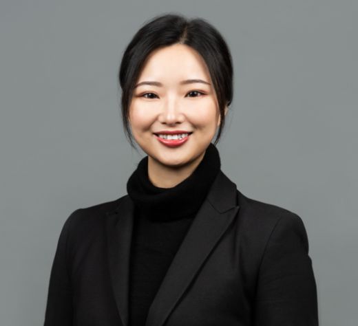 Serena Liu - Real Estate Agent at VICPROP - MELBOURNE CBD
