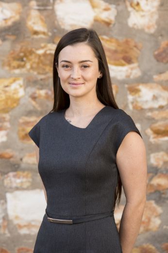 Shannyn Wheeler - Real Estate Agent at Absolute Real Estate NT