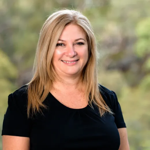 Sharon Harding - Real Estate Agent at Kim Myers Real Estate