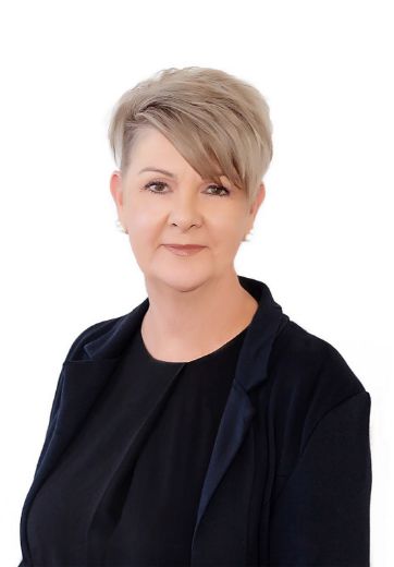 Sharon King - Real Estate Agent at The Aurora - Inner Brisbane Team