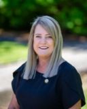 Shelley Bentley - Real Estate Agent From - LJ Hooker Pinnacle Property -   