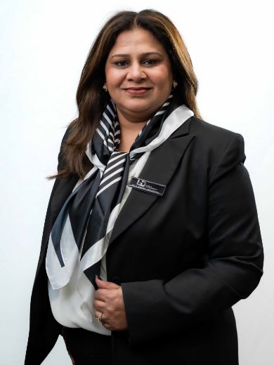 Sherry Kaur - Real Estate Agent at L & D Land & Development