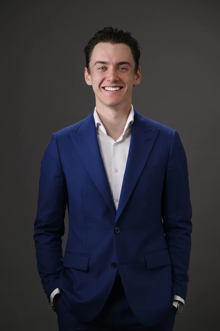 Harrison Ross - Real Estate Agent