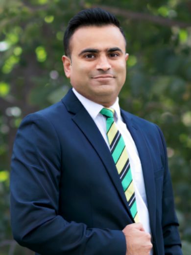 Sidd Chaudhry - Real Estate Agent at Reliance Manor Lakes - WYNDHAM VALE
