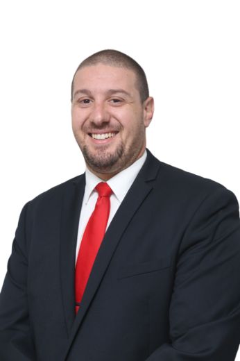 Simon Cognetti - Real Estate Agent at Professionals Real Estate - Fairfield