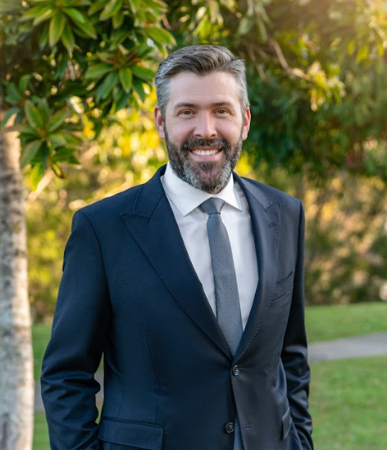 Simon Finlayson Real Estate Agent