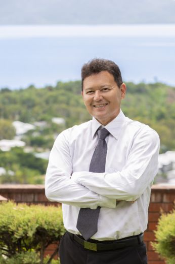SIMON WRIGHT - Real Estate Agent at NQ Realty