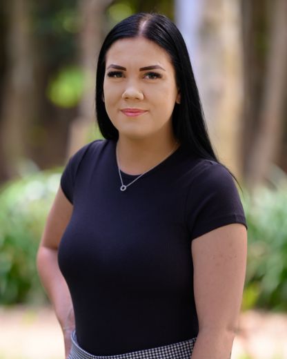 Simone Blundell - Real Estate Agent at LJ Hooker Property Connections - Kallangur |Murrumba Downs |North Lakes |Mango Hill |Albany Creek