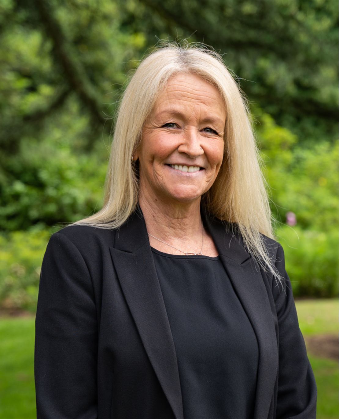 Simone Dunstan - Real Estate Agent
