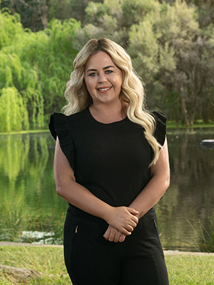Sinead Mc Connell Real Estate Agent