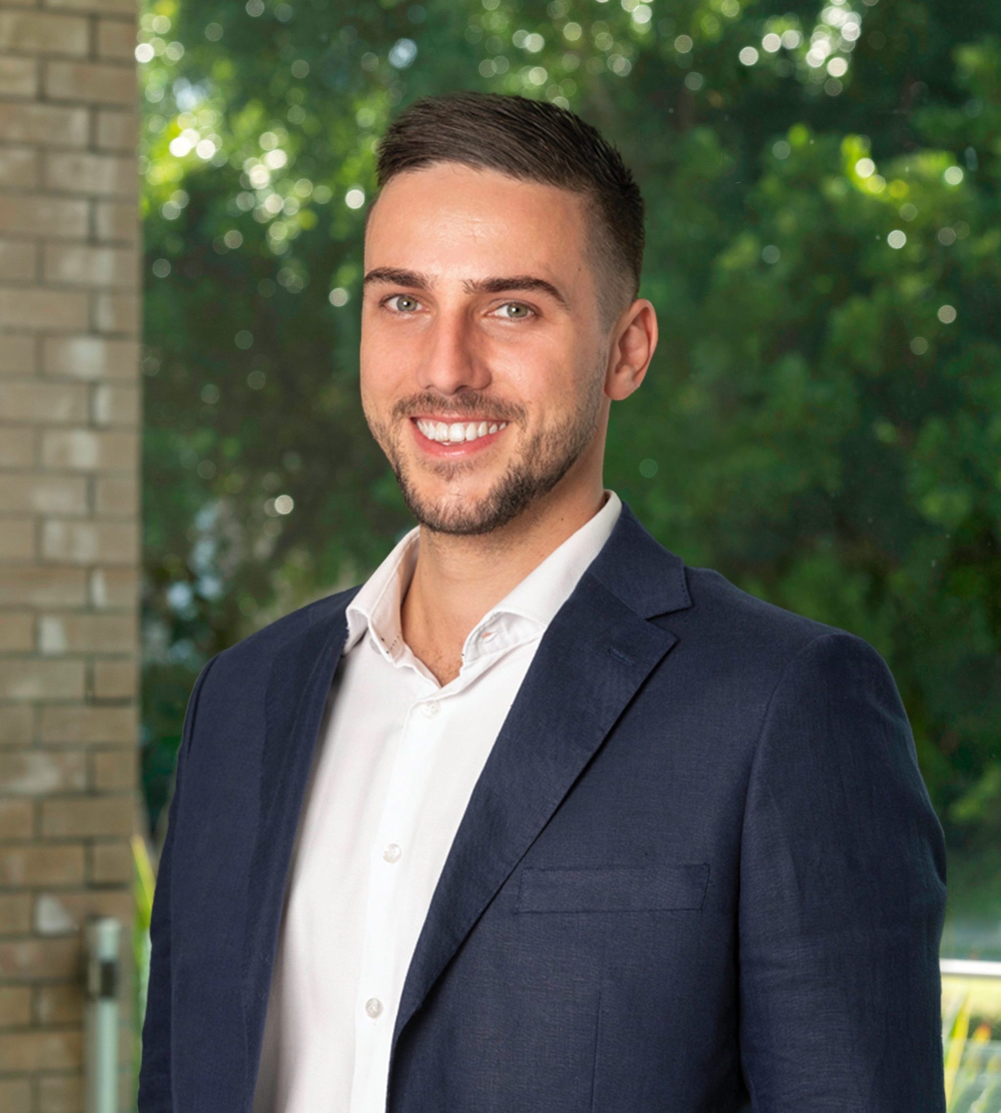 Thomas Fyfe - Real Estate Agent