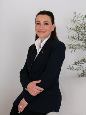Sonia Poulos Real Estate Agent