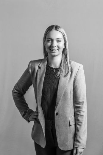 Sophie Hogan - Real Estate Agent at Dignam Real Estate