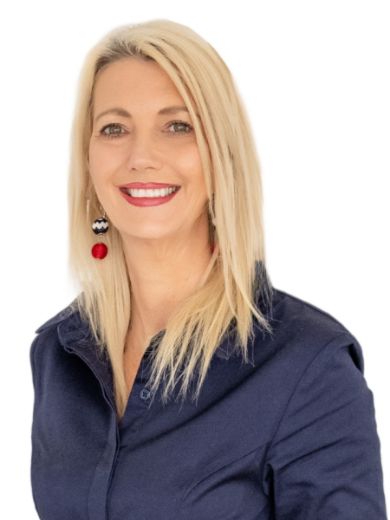 Stacey Arlott  - Real Estate Agent at RE/MAX Select