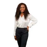 Onyi Ishola - Real Estate Agent From - Salt Property Group - Applecross