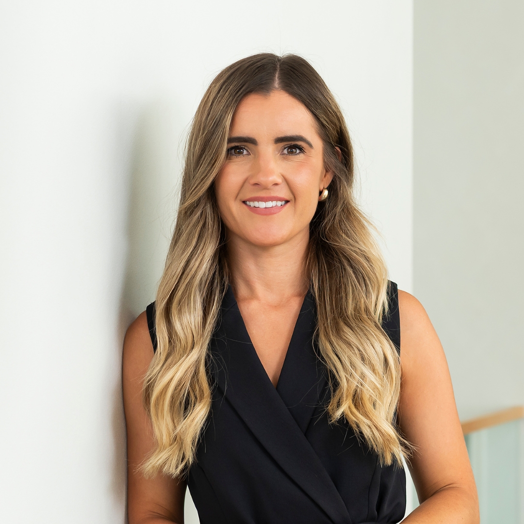 Stephanie Ash - Real Estate Agent