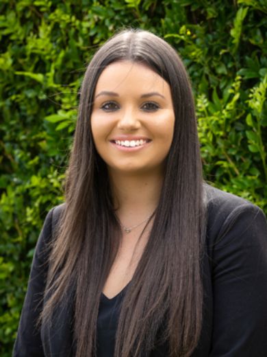 Stephanie Hayes - Real Estate Agent at Showcase Realty - Carlingford