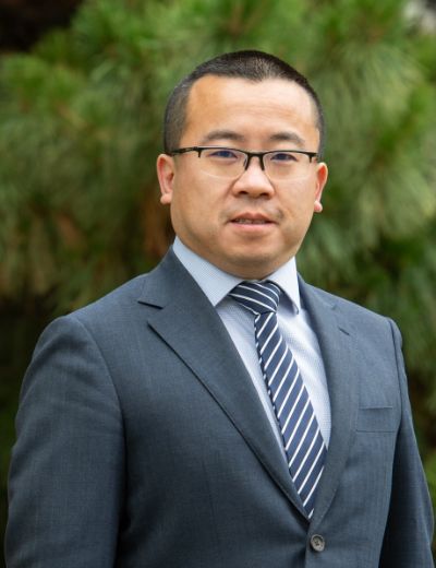 Stephen Zhang - Real Estate Agent at First National Real Estate Janssen & Co. - KEW
