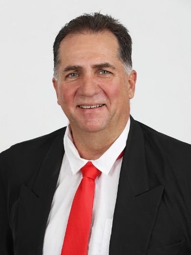 Steve Rossi - Real Estate Agent at Professionals  - Cairns South     