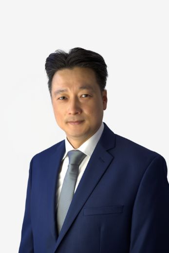 Steven Chung - Real Estate Agent at Professionals North West Real Estate - BELLA VISTA