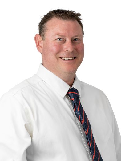 Steven  Clay - Real Estate Agent at RE/MAX Property Sales Nambour