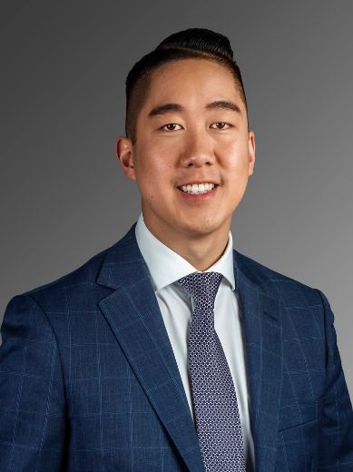 Steven Yuen - Real Estate Agent at Buxton - Box Hill