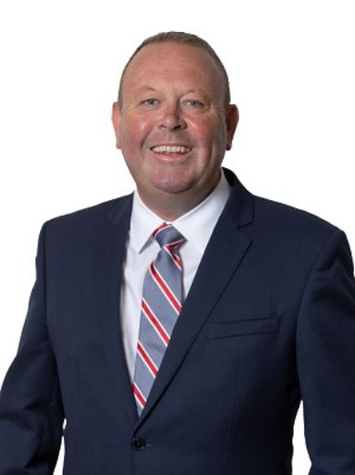 Stuart  Cox - Real Estate Agent at Jacobs & Lowe - MORNINGTON