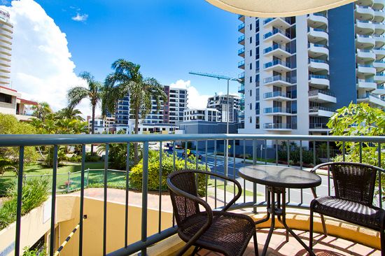 213/2 Barney Street, Southport, Qld 4215