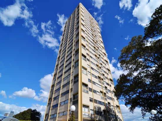 81/14-28 Blues Point Rd, McMahons Point, NSW 2060