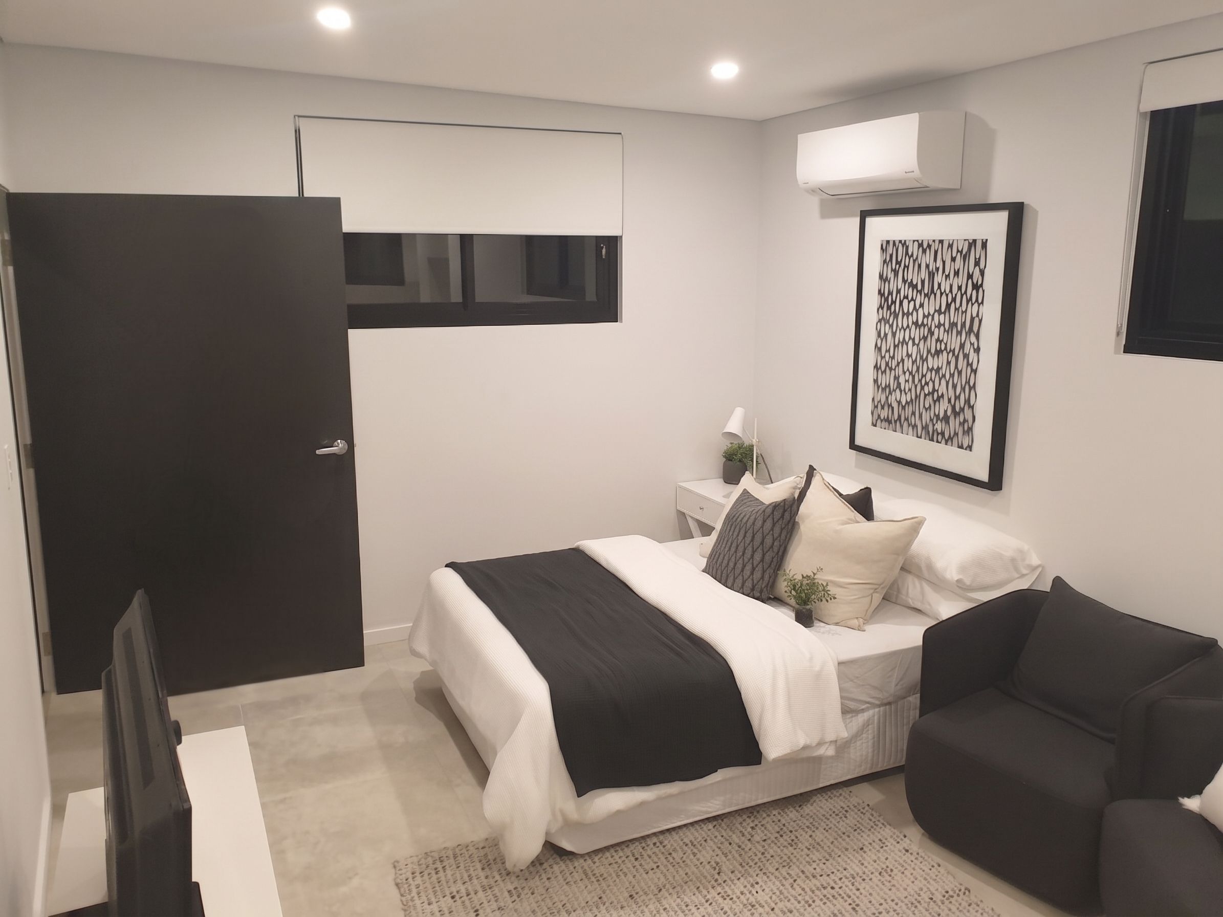 FLAT/21A CARWAR AVE, rear Benwerrin Lane, Carss Park NSW 2221