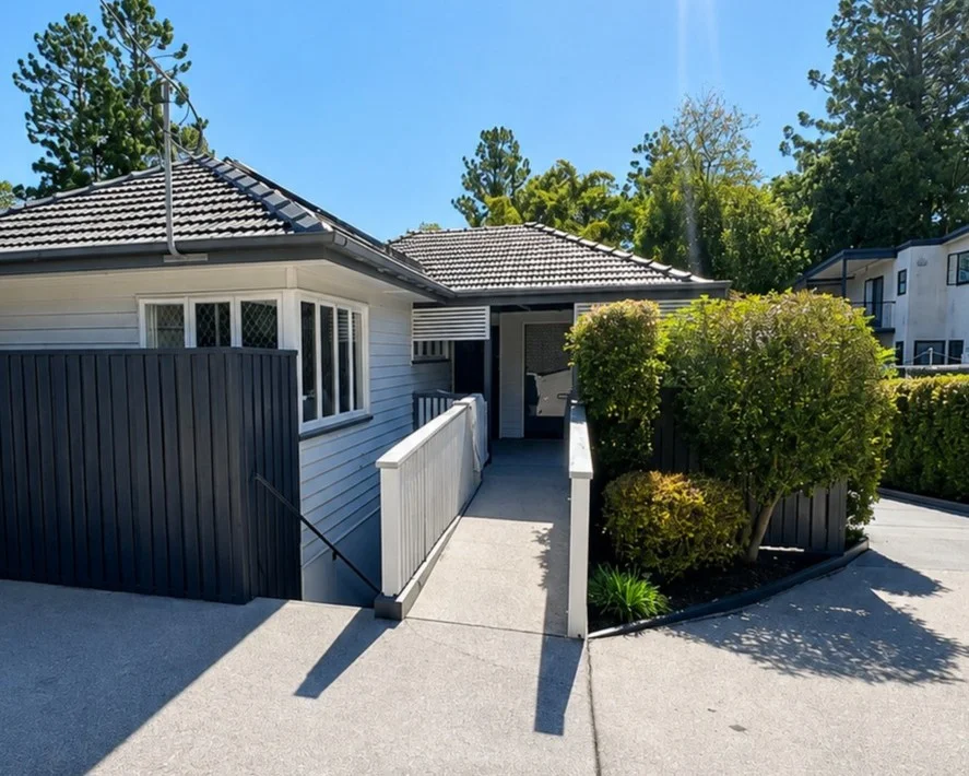 Room 1/499b Moggill Road, Indooroopilly, Qld 4068