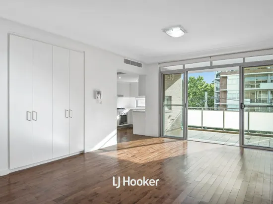 Sturt Pl, St Ives, NSW, 2075