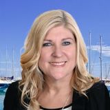 Sue Bloomfield - Real Estate Agent From - Property Centre SMBI - RUSSELL ISLAND