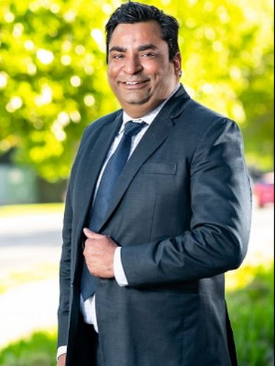 Sunny Sharma - Real Estate Agent at The Eleet - Wyndham City
