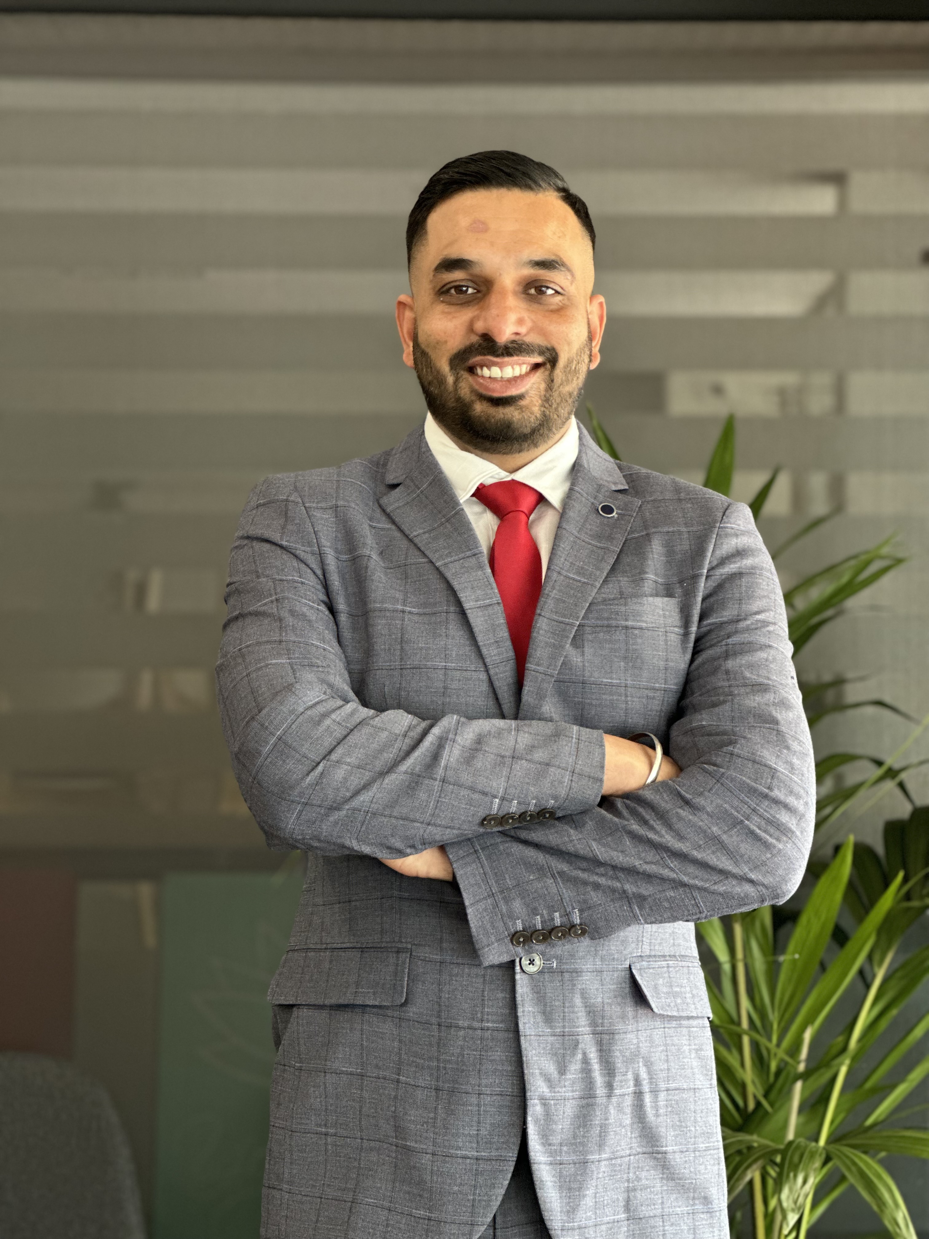 Sunny Singh Real Estate Agent