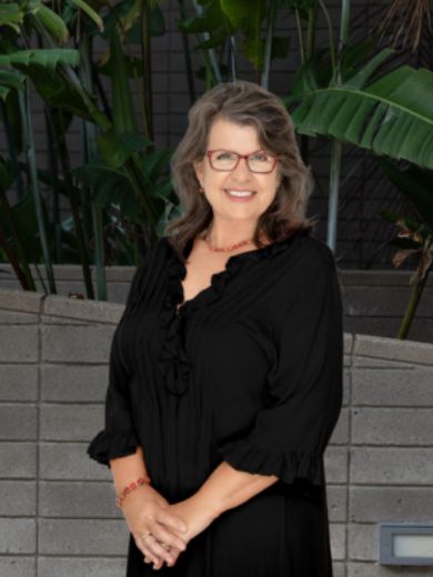 Susan Cooper - Real Estate Agent at RE/MAX  - Cairns