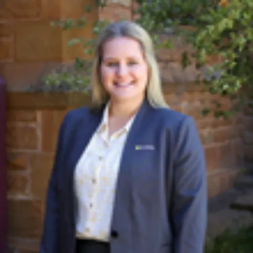 Talesha Dunn - Real Estate Agent at Ray White Central West Group