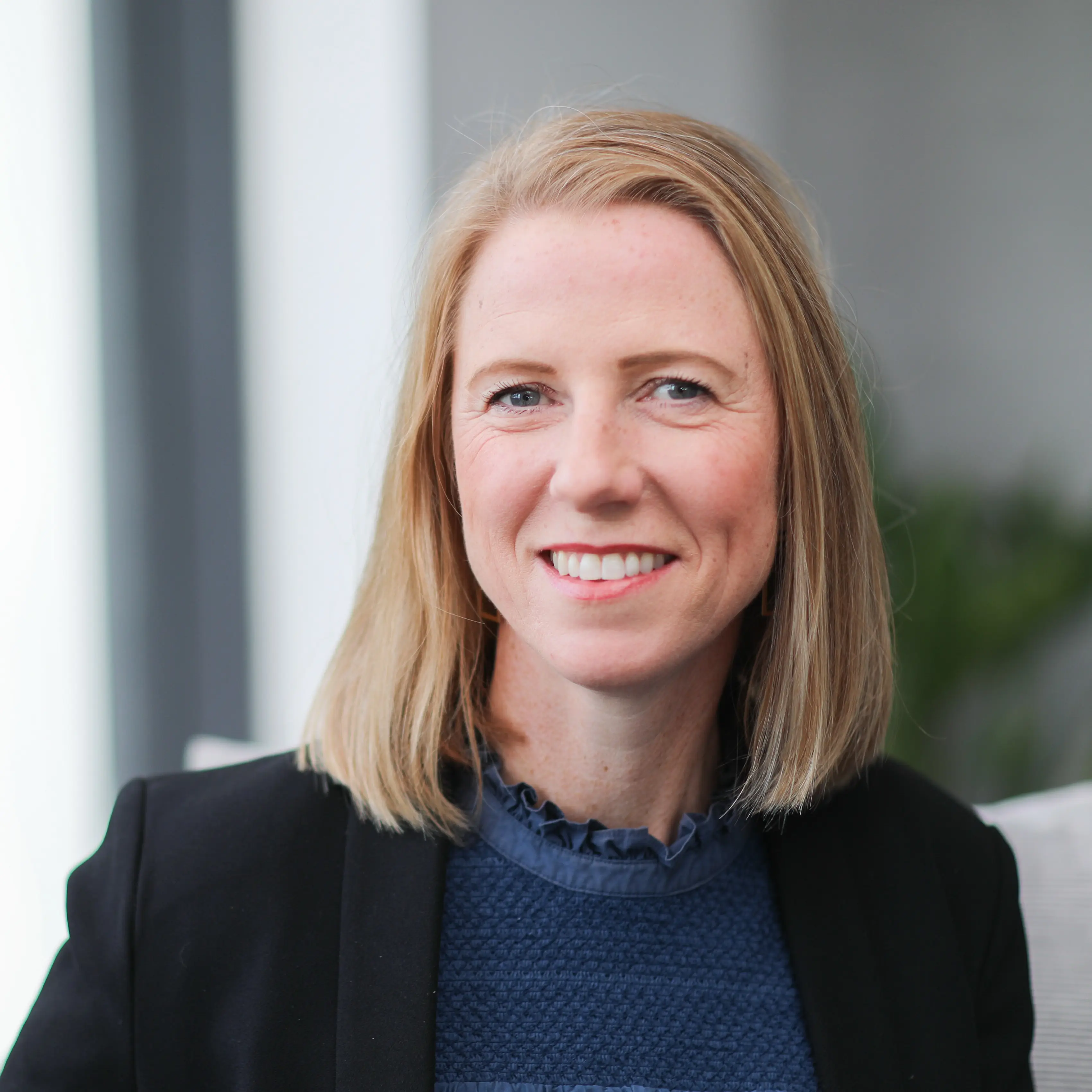 Tania Houston - Real Estate Agent