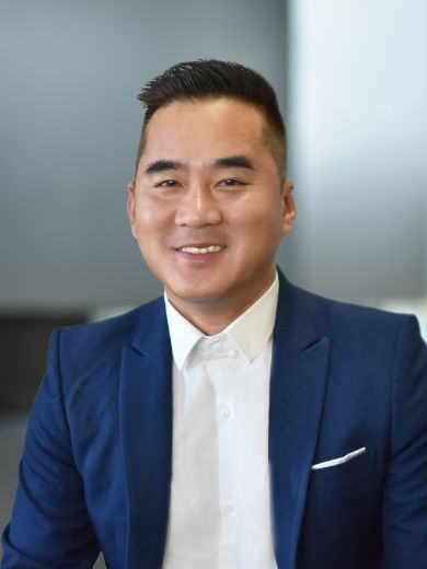Tan Le - Real Estate Agent at White Knight Estate Agents - St Albans