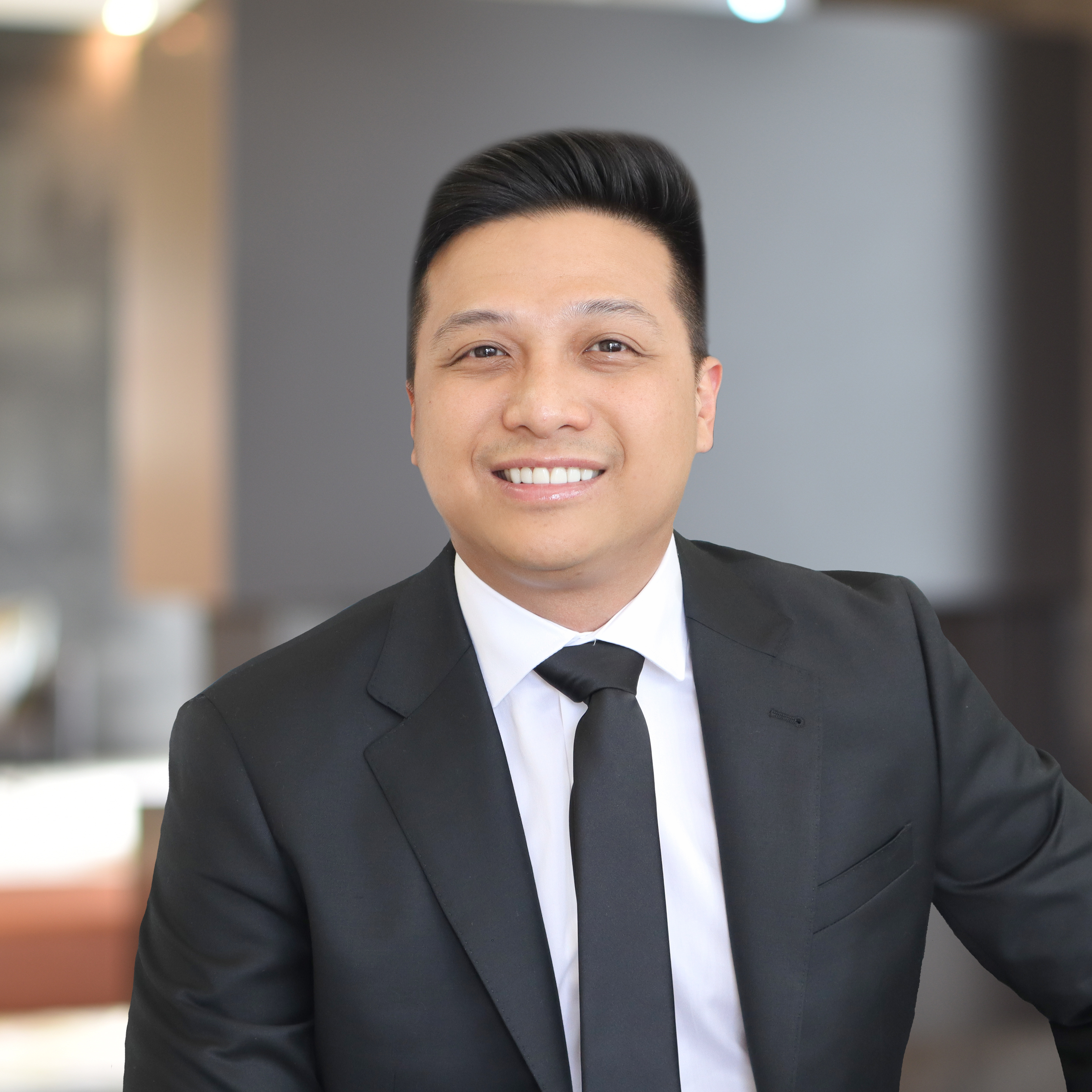 Tan Pham Real Estate Agent